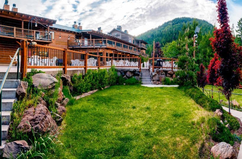 Callahan's Mountain Lodge
