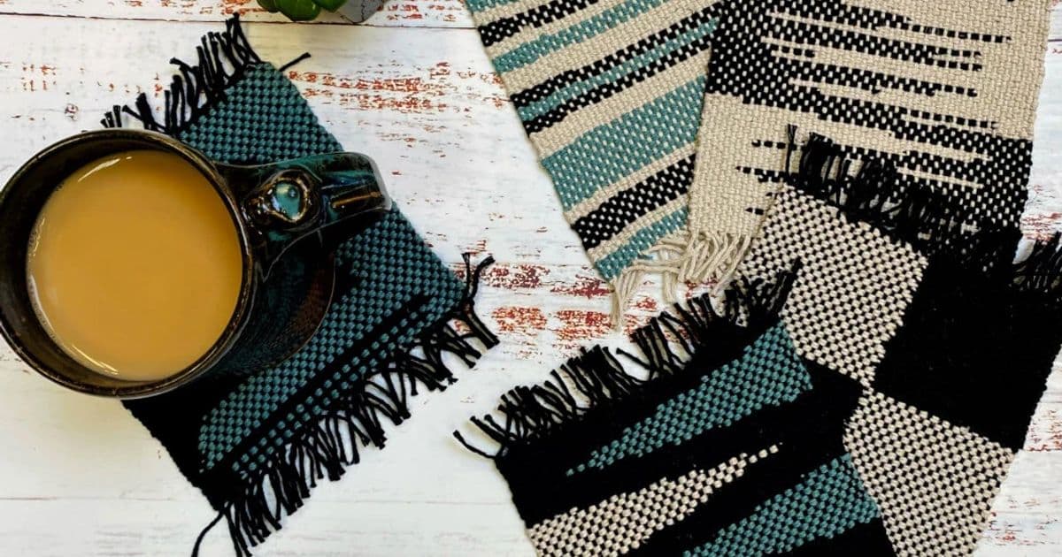 Weaving Clasped Weft Mug Rugs