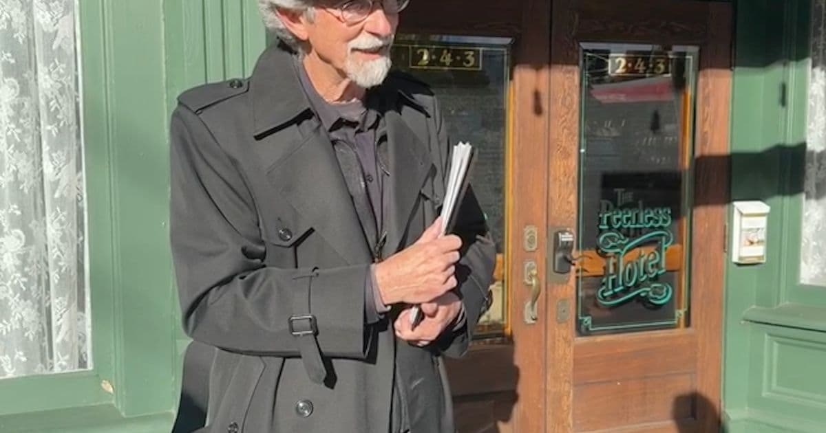 "Haunted Ashland" Tour: Ghosts in houses, hotels and Elizabethan Theatre
